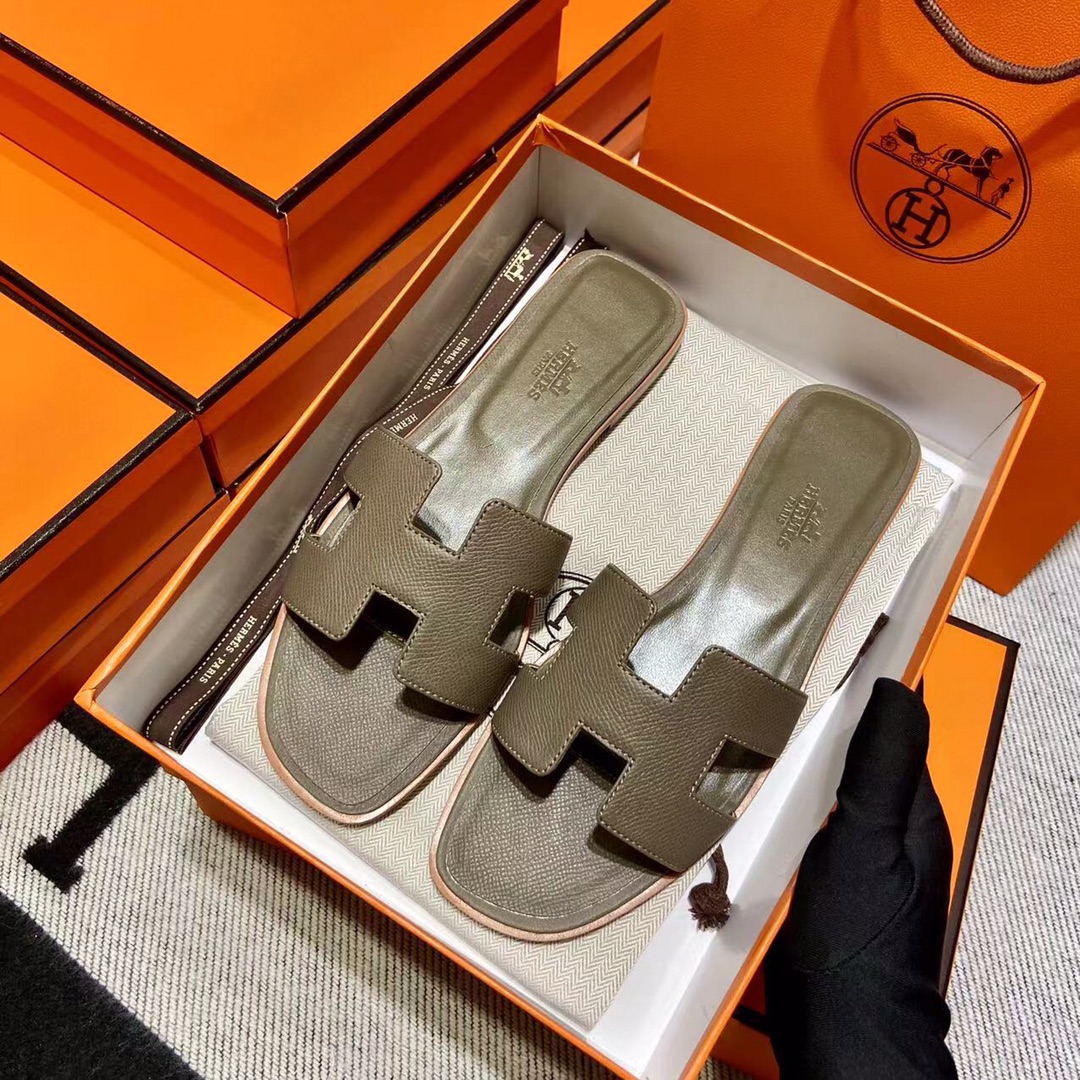 에르메스 올수공 오란 슬리퍼 샌들 앱송 134